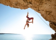 开云体育app-挑战极限！运动员的精彩表现令人叹为观止的简单介绍