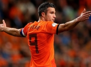 开云下载-天山脚下见真章，当新疆铁血防线遇上德罗赞的时间艺术