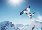 开云官网-独行侠力克76人，约基奇欧冠接管比赛，当篮球的孤胆英雄与全能王者相遇