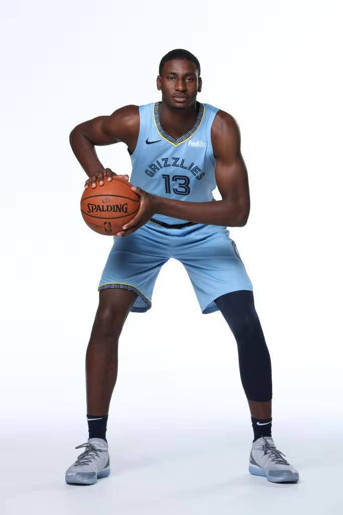 安徽华中球队宣布引进年轻新秀，提升战力的简单介绍