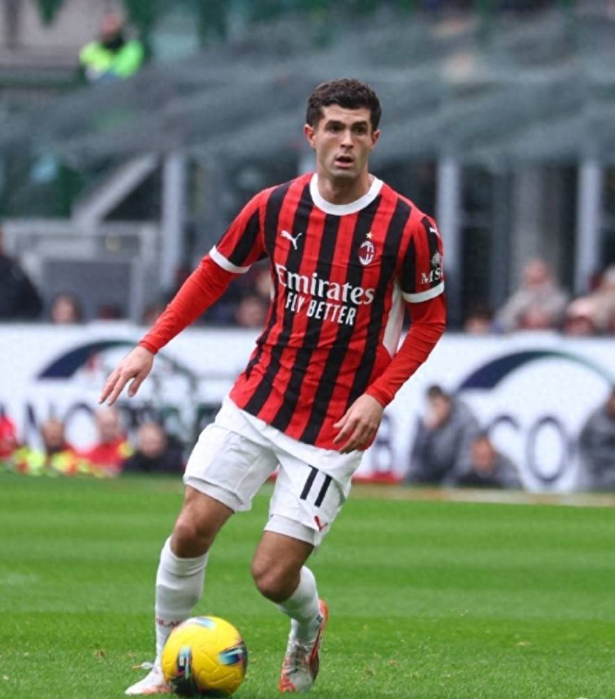 AC米兰后卫赫尔南德斯:我们有信心战胜任何对手的简单介绍 AC米兰后卫赫尔南德斯:我们有信心战胜任何对手的简单介绍