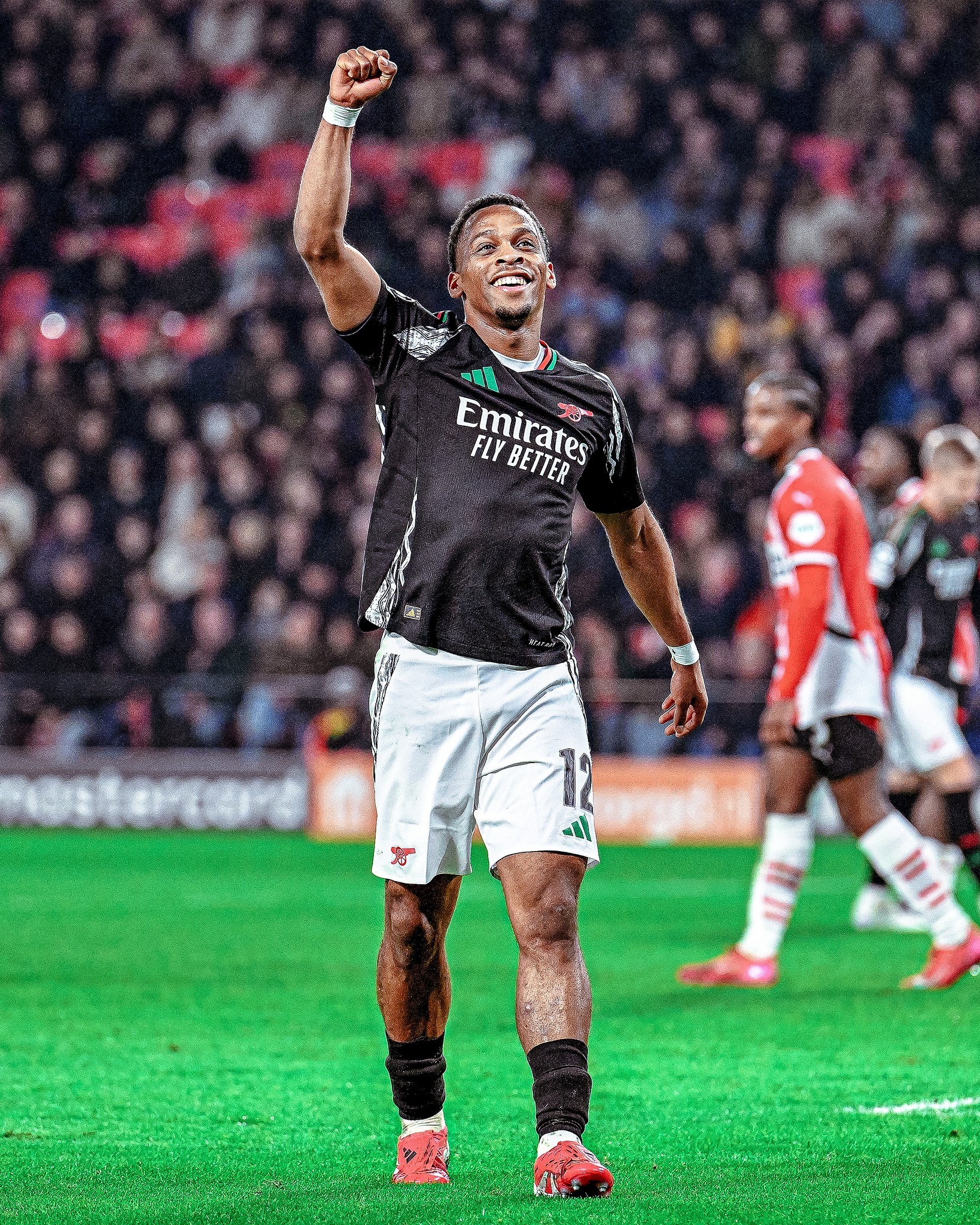 阿森纳客场大胜，取得宝贵胜利