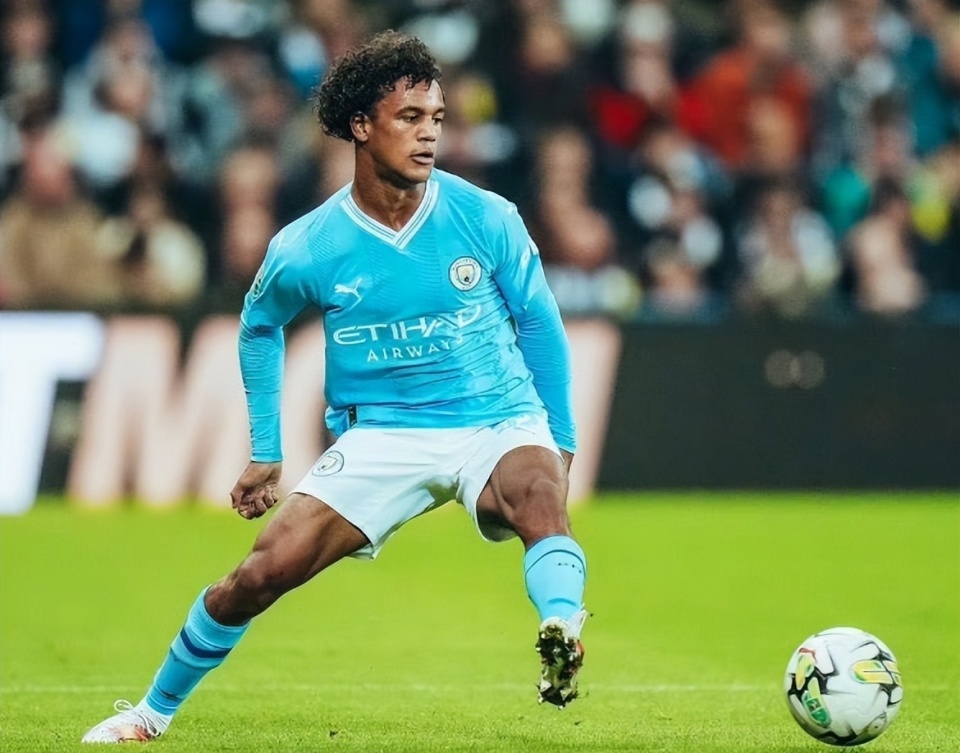 包含曼城客场压哨逆转伯恩利，强势登陆冠军争夺的词条