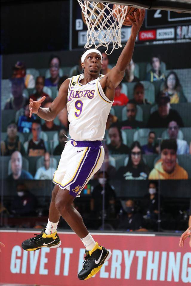 包含美洲球员大放异彩获赛季MVP的词条