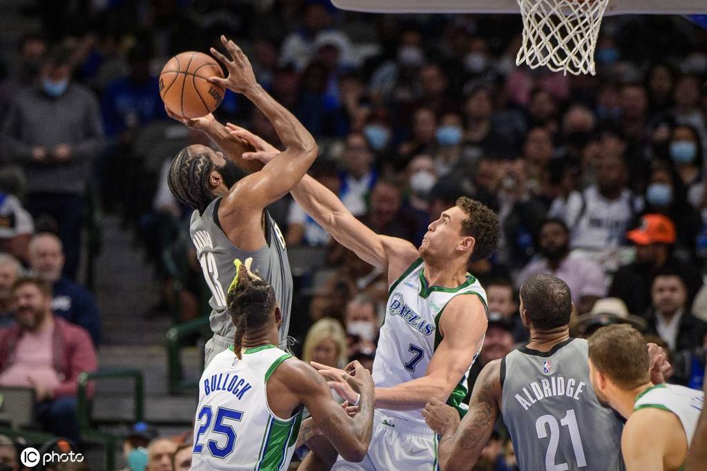 包含福建队碾压吉林队，东契奇惊艳四座的词条