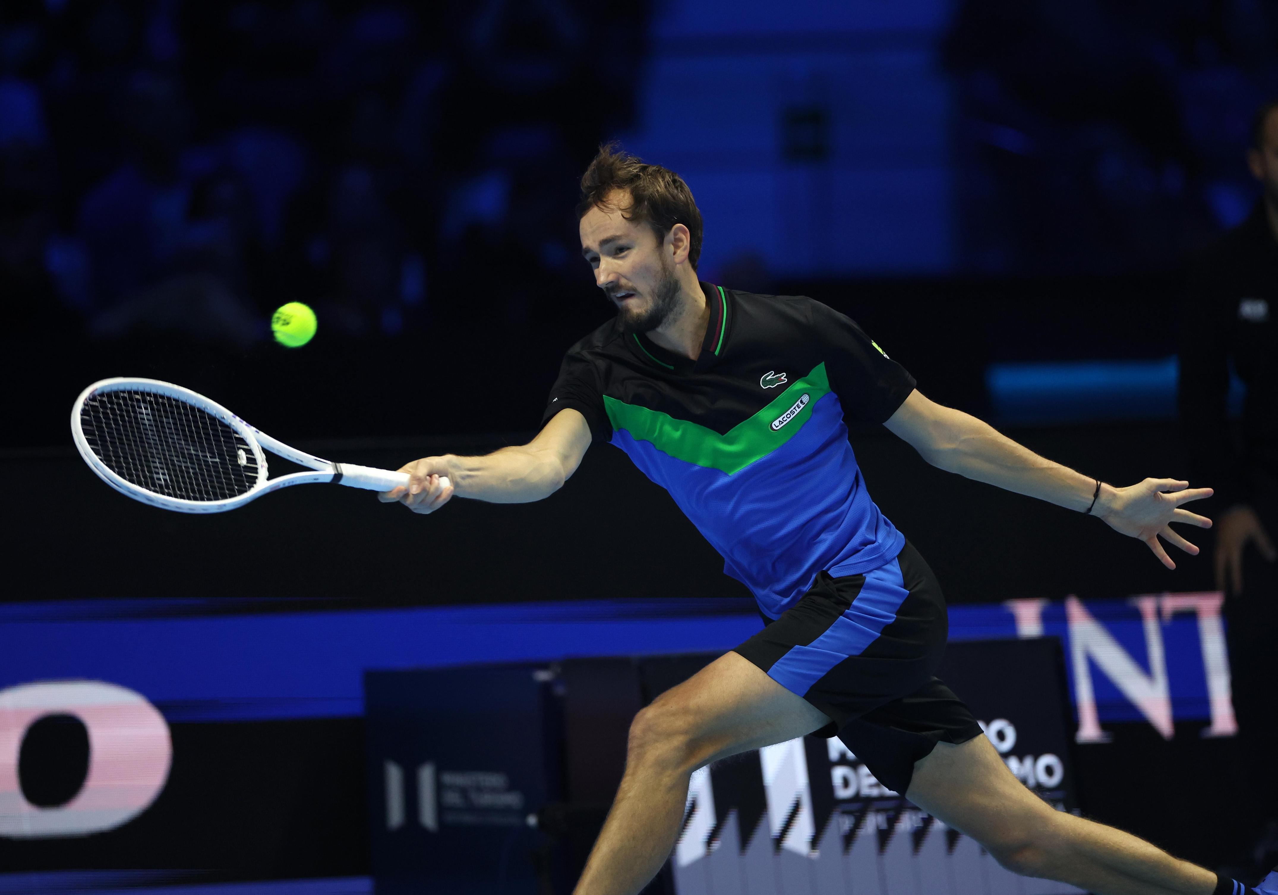 澳网横扫年终总决赛，梅德韦杰夫扛起全队