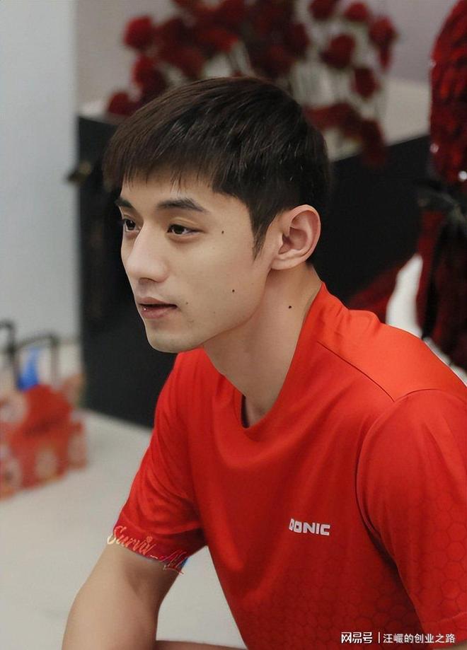 奥地利队鏖战瑞典队，张继科刷新纪录