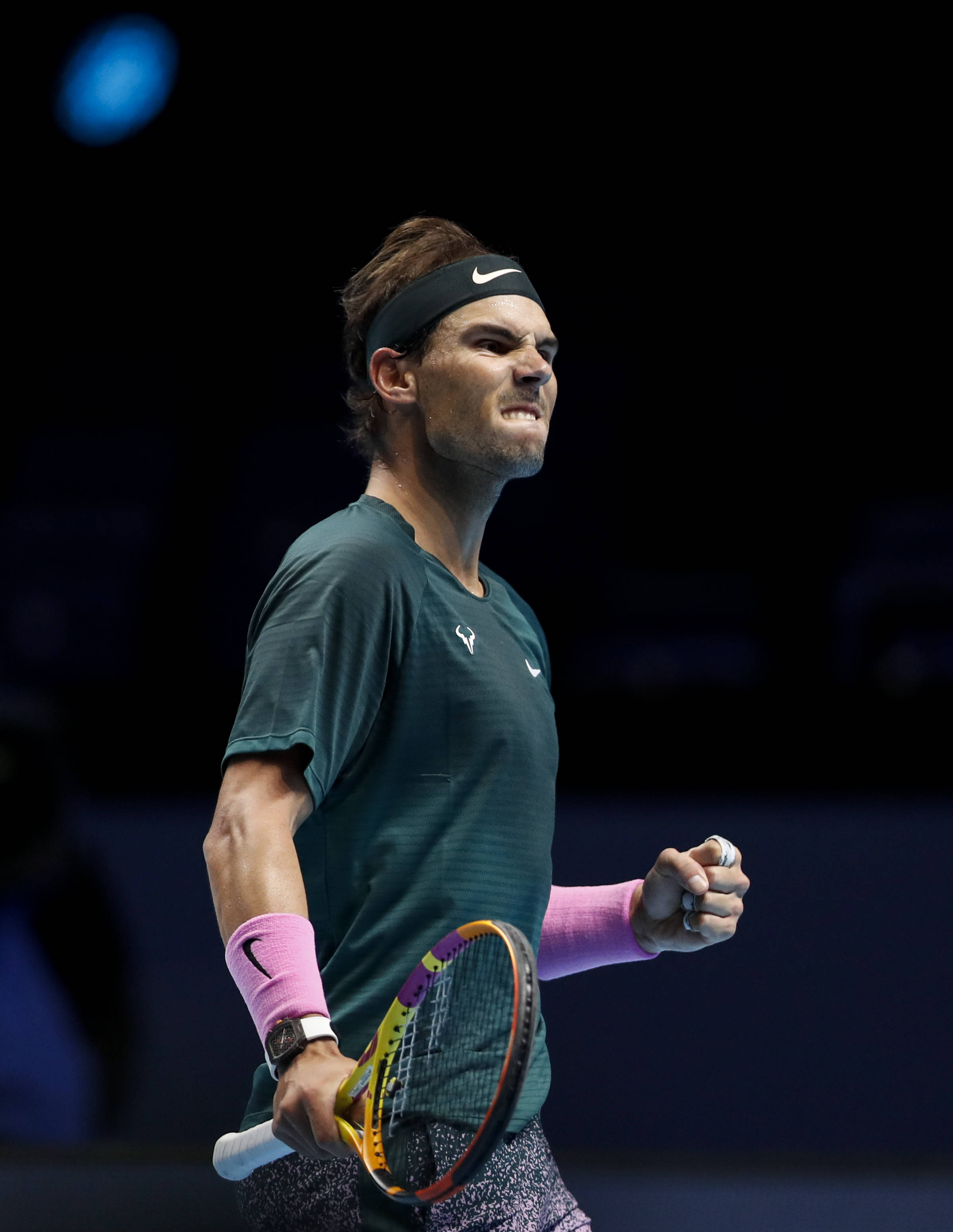 包含拉沃尔杯鏖战ATP总决赛，纳达尔关键制胜的词条