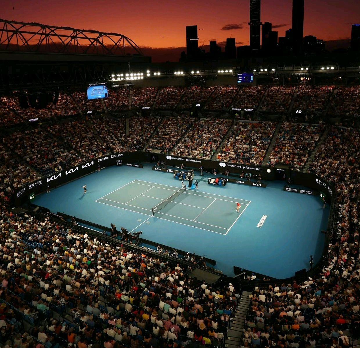 关于澳网鏖战联合杯，辛纳惊艳四座的信息