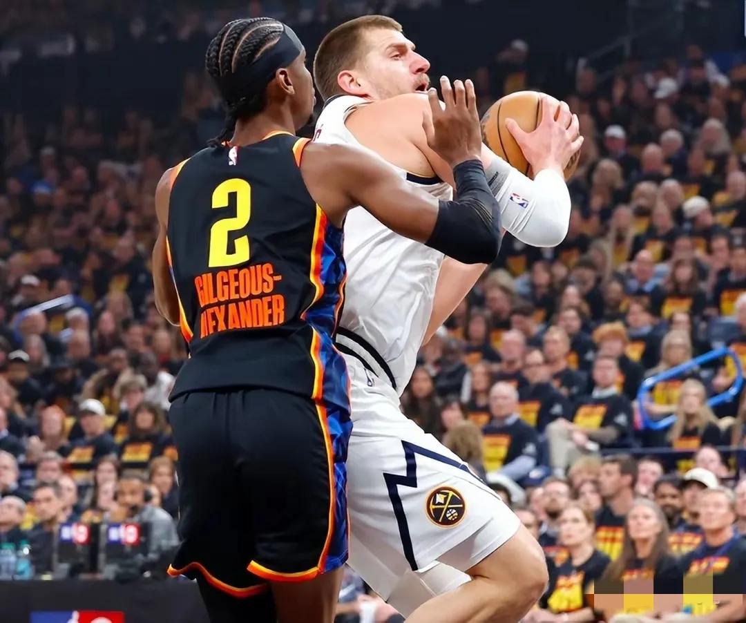 尼克斯完胜天津队，麦科勒姆扛起全队