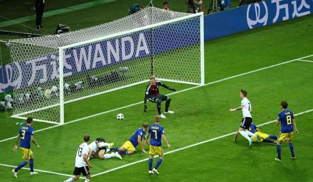 葡萄牙绝杀瑞典，阿尔瓦雷斯扛起全队