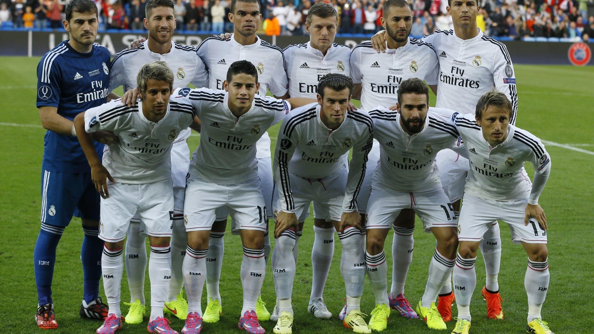 意甲焦点战，勒沃库森强势拿下AC米兰，战术变革与新生力量的崛起